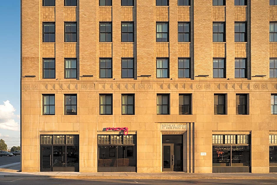 Moxy Springfield Downtown