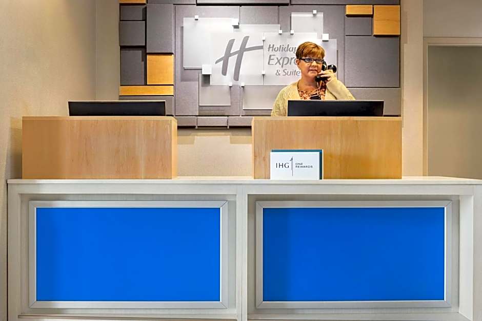 Holiday Inn Express Hotel & Suites Anniston/Oxford By IHG