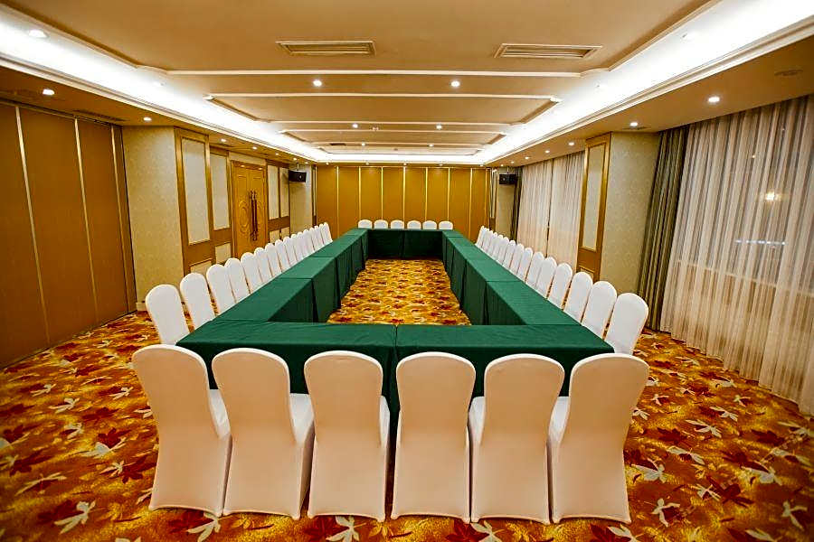 Vienna International Hotel Changsha Yuelushan West Bus Metro Station