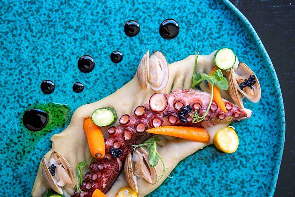 SANA Silver Coast Hotel