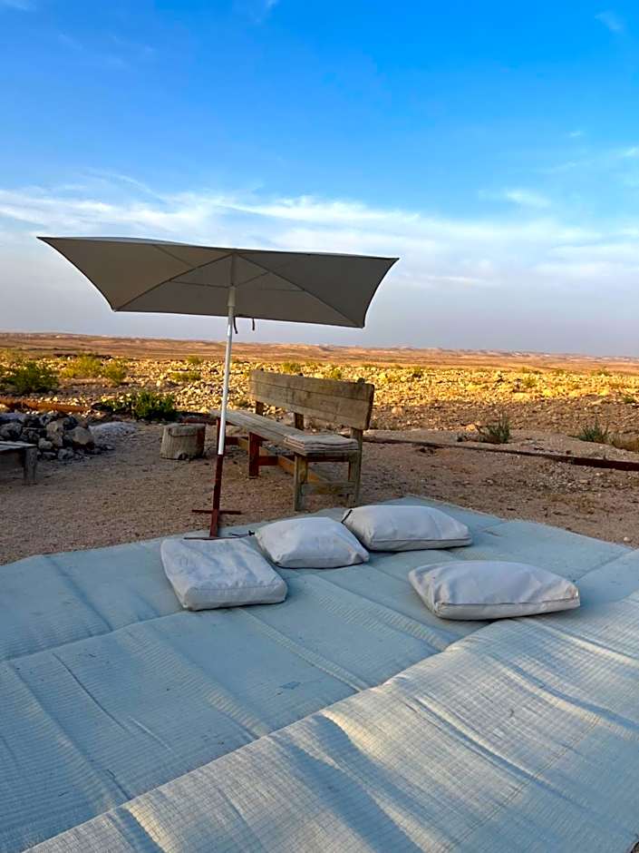 Tobiana Desert Lodging Negev