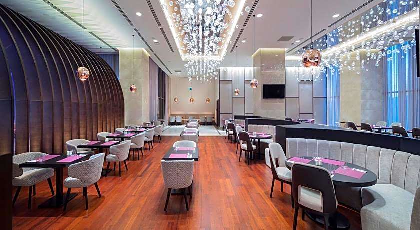 DoubleTree by Hilton Istanbul Umraniye