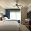 Holiday Inn Express Hotel & Suites Bakersfield Central By IHG