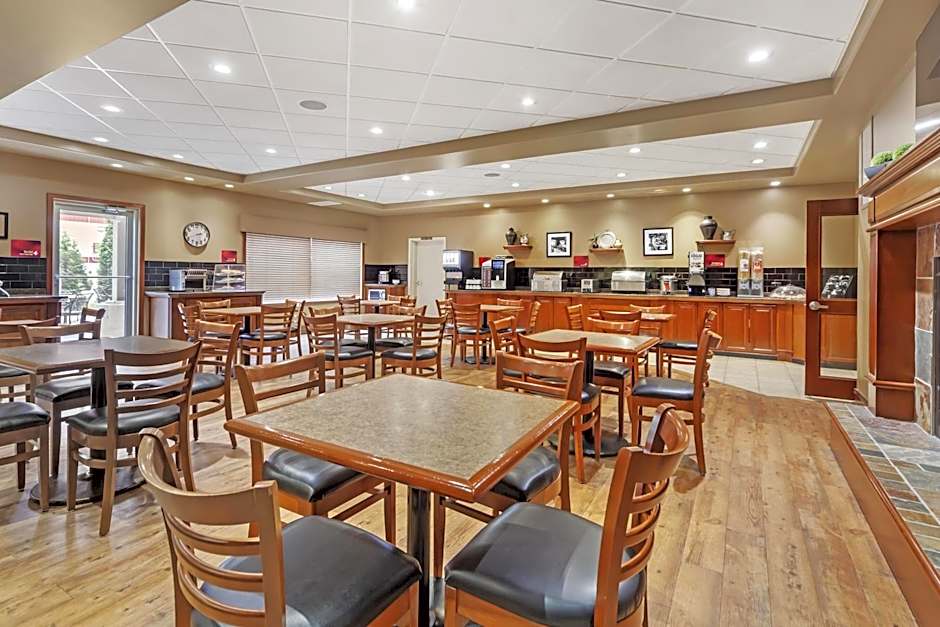 Best Western Plus Meridian Hotel