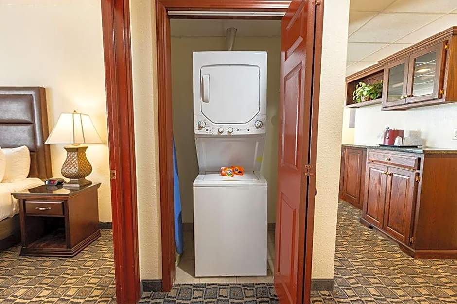 Savannah House Hotel