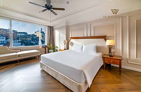 Deluxe Double Room with City View