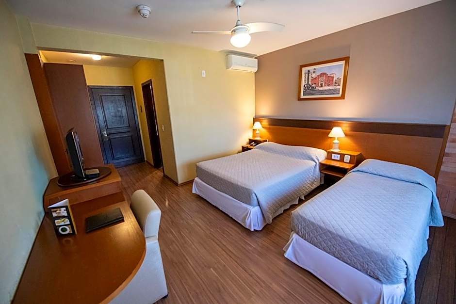 Hotel Serra Nevada
