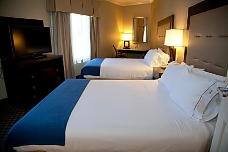 One-Bedroom King Suite