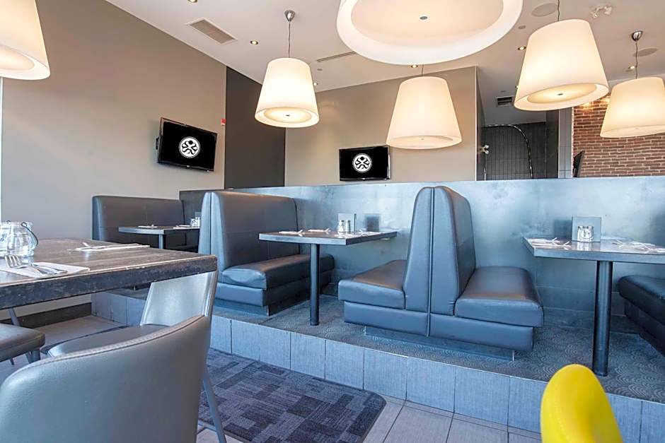 Sandman Signature Hotel & Suites Prince George