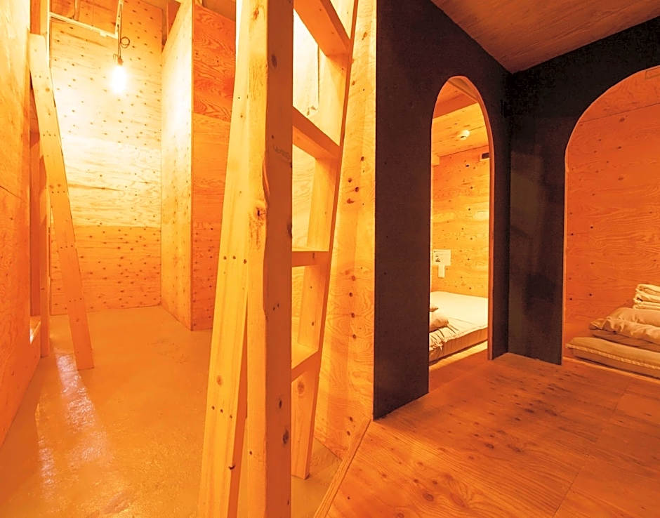 Ishigaki Guesthouse HIVE