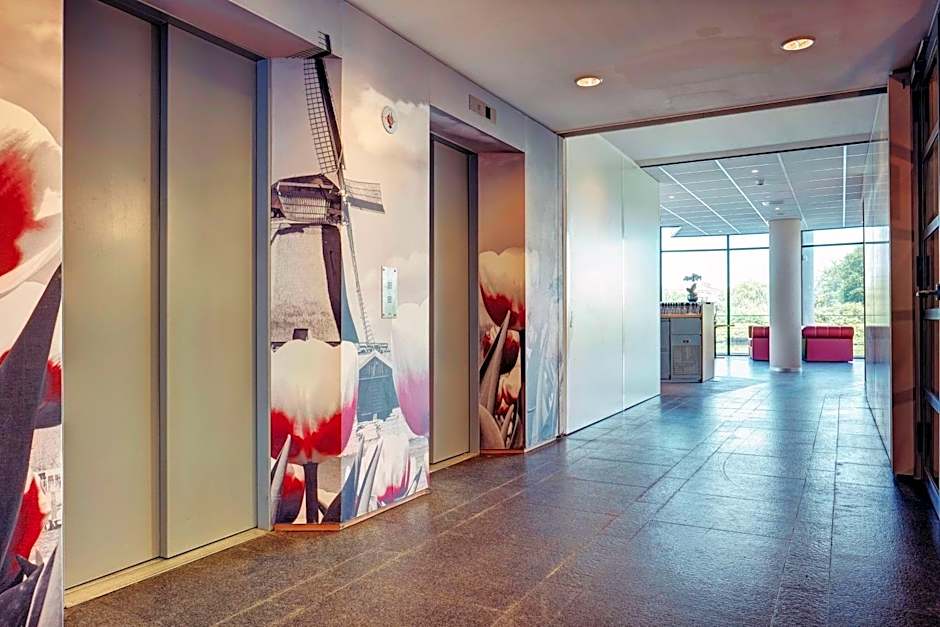 Amedia Amsterdam Airport, Trademark Collection by Wyndham