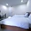 Privacy Residence Lopburi