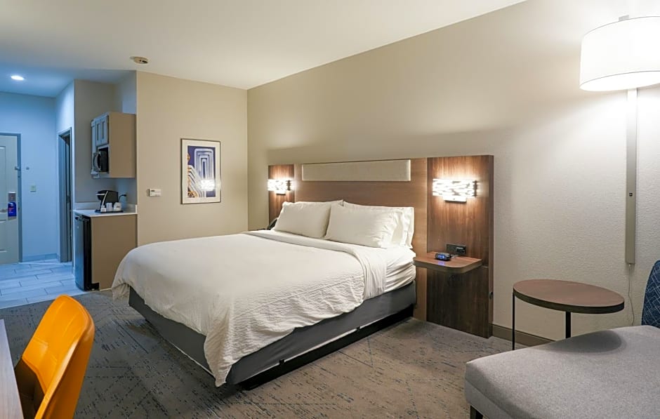 Holiday Inn Express Hotel & Suites Cedar Hill By IHG