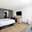 Seven Oaks Hotel Regina, SureStay Collection by Best Western