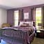 Cozy Main Street Flat