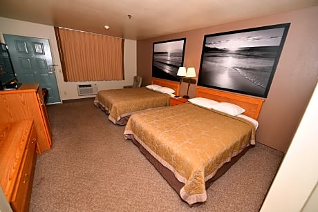Costa Mesa Inn - Newport Beach Area