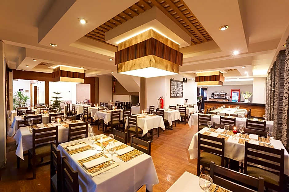 Inti Punku Machupicchu Hotel & Suites