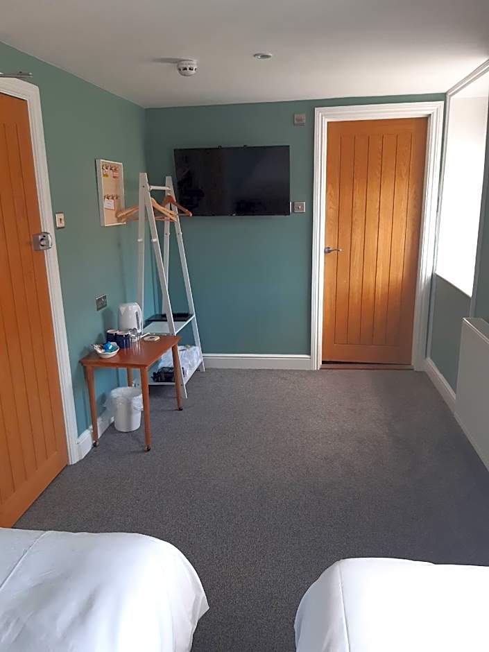 The Golden Lion Hotel