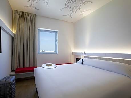 Agora Double Room By Ibis