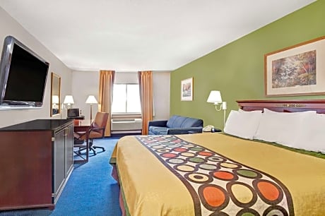 1 King Bed Accessible Room Non-Smoking