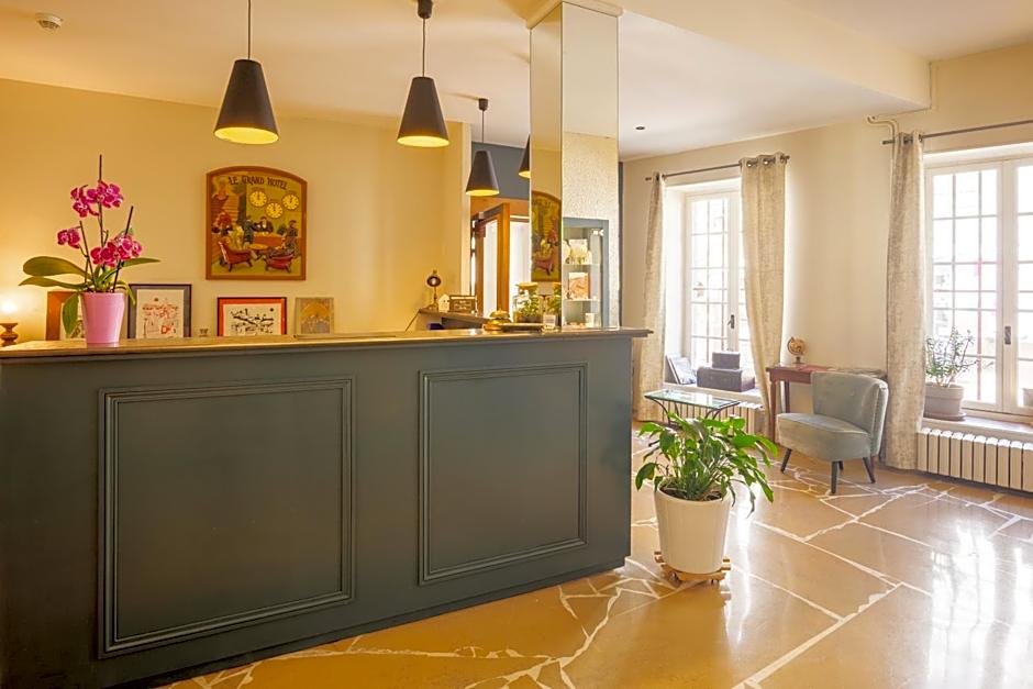 Hotel du Pont Vieux, au pied de la Cité Médiévale
