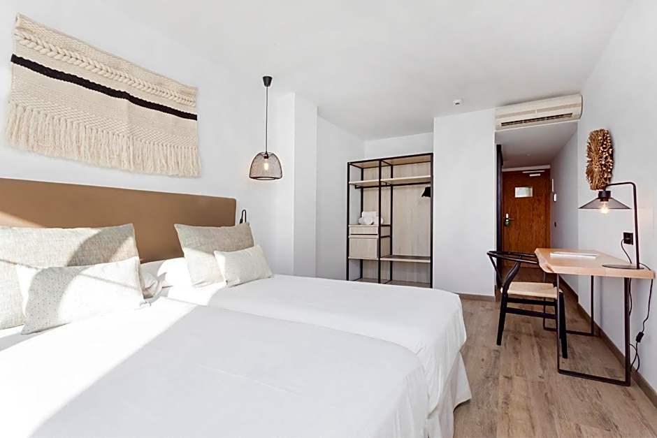 Hotel Sa Clau by Mambo