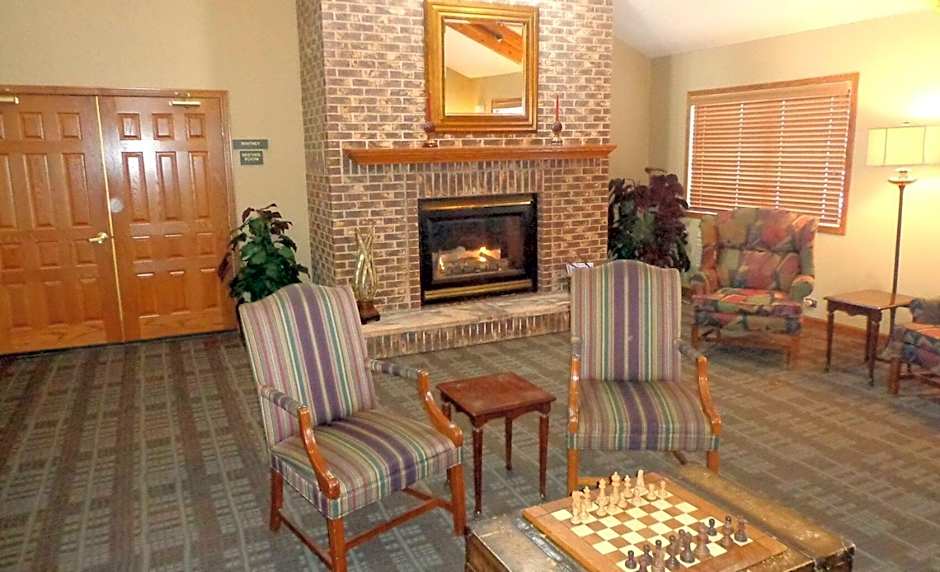 AmericInn by Wyndham Marshall