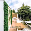 Laurus Hotel
