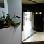 Giappone Inn Parking Hotel