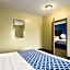 Days Inn & Suites by Wyndham Cherry Hill - Philadelphia