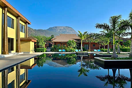 Mulberry Shades Bengaluru Nandi Hills, a Tribute Portfolio Resort