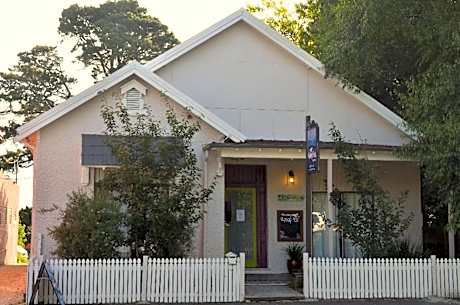 Flying Fox Backpackers