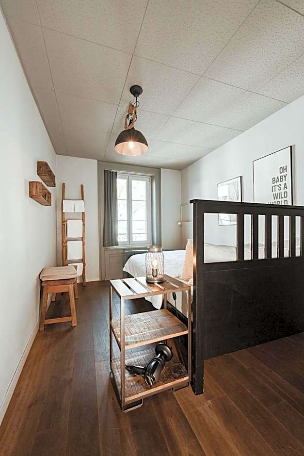No8 Boutique Hotel - self check in