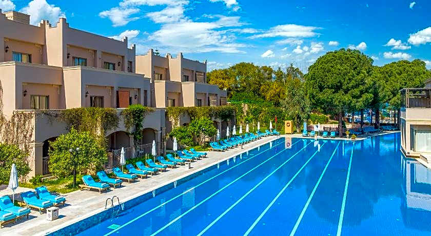 Spice Hotel & Spa