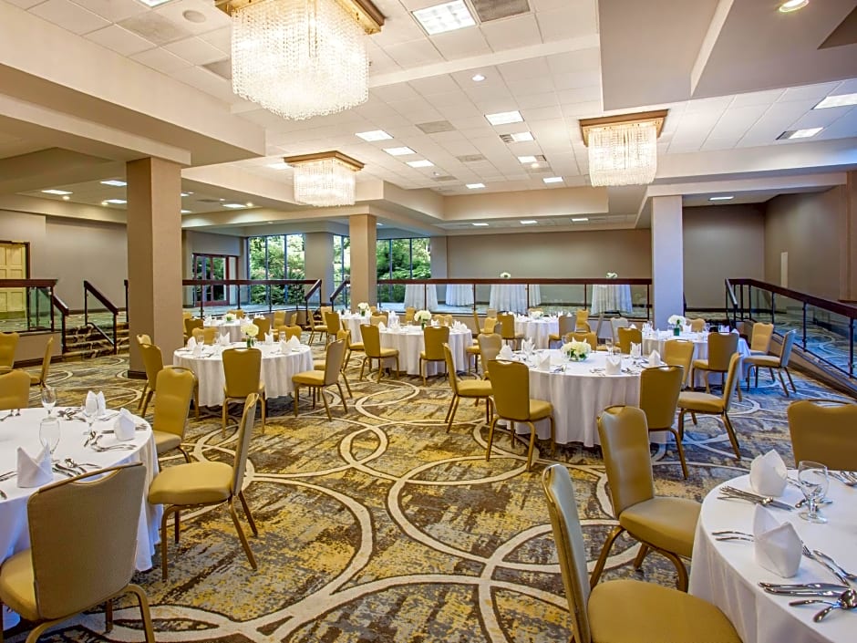 Radisson Hotel Memphis - University