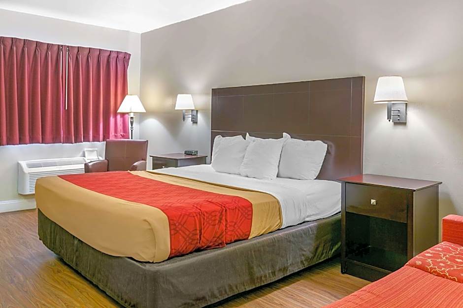 Econo Lodge Northeast