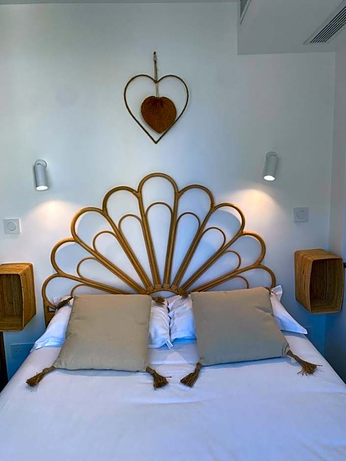 Hôtel L'Oustaou