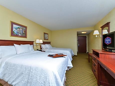 2 Double Accessible with 3X3 Shower Non-Smoking