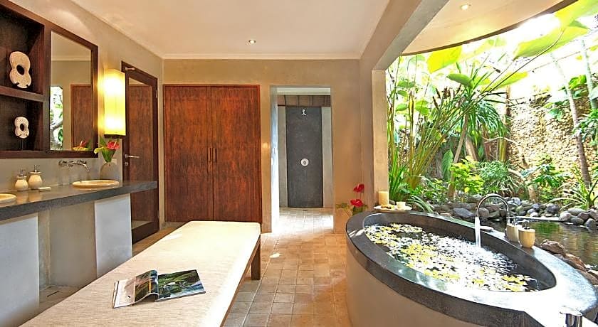Villa Kubu Seminyak