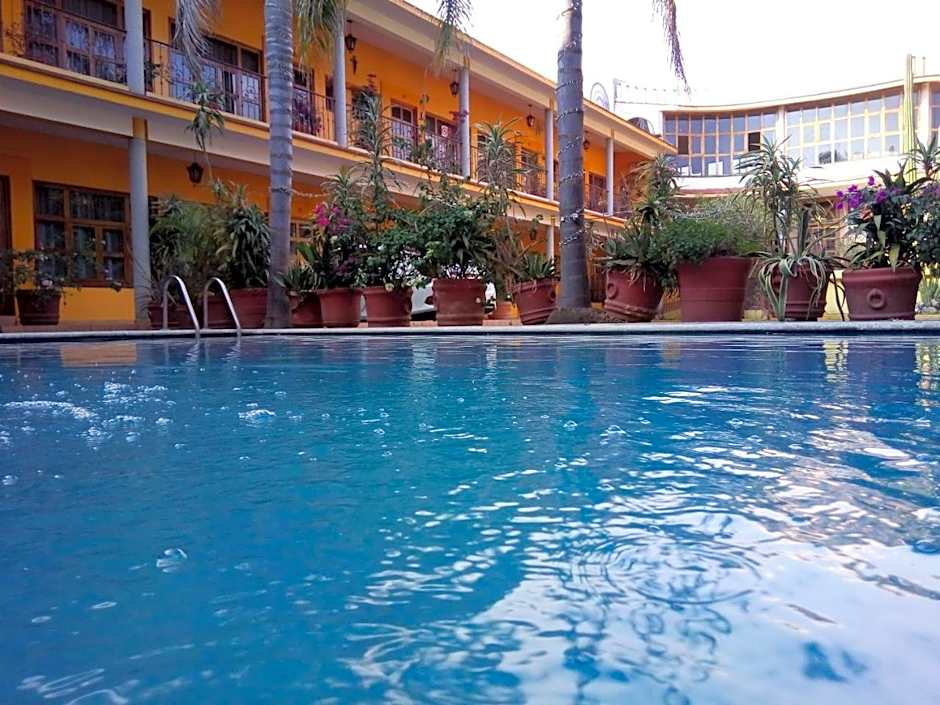 Hotel Plaza del Sol