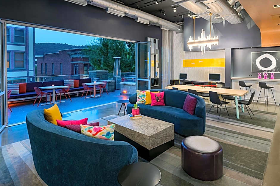 Aloft by Marriott Asheville Downtown