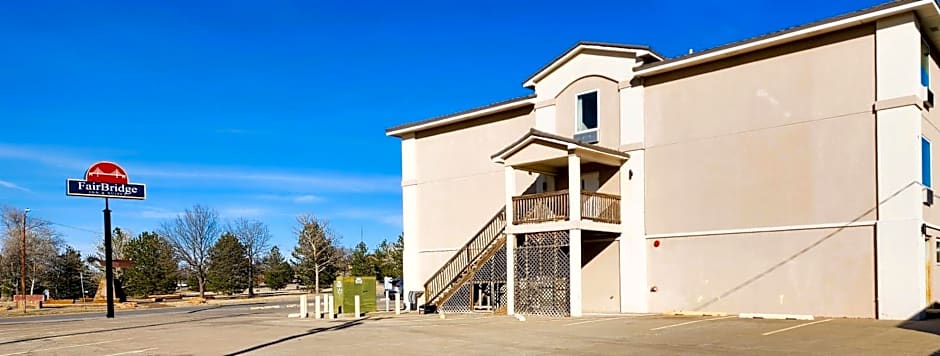 FairBridge Inn & Suites Canadian