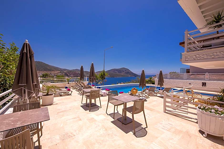 Kalkan Saray Suites Hotel