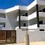 Casa Arrecife - Cozy Suite, Fast Wifi & Balcony! Beach is steps away!