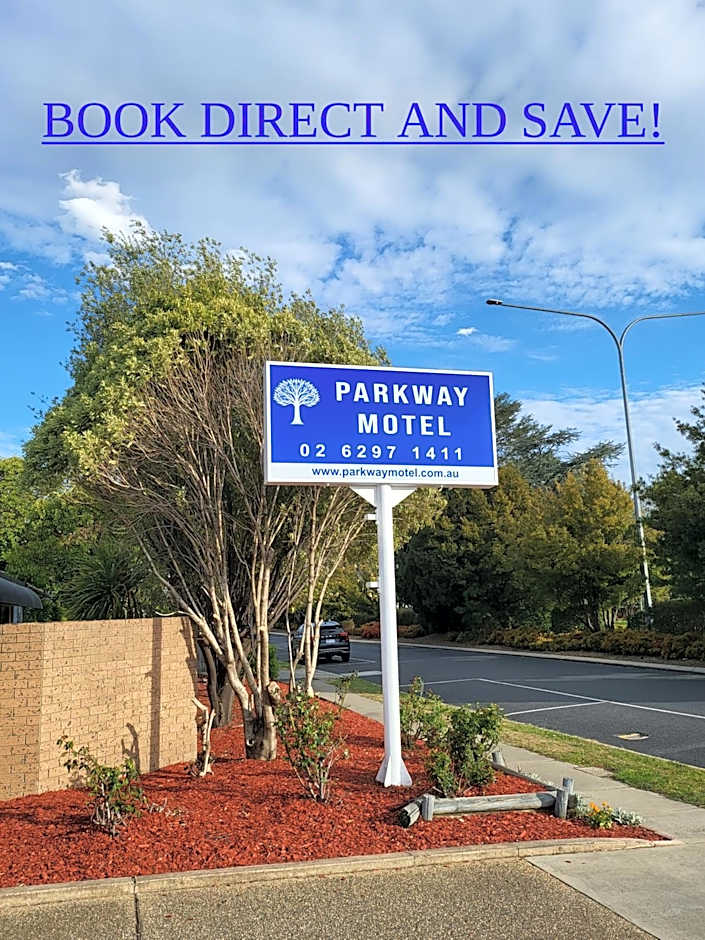 Parkway Motel