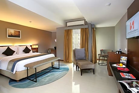 Grand Deluxe