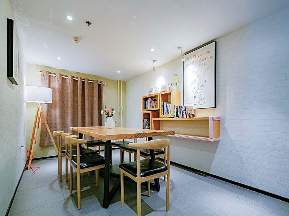 Hanting Hotel Xi'an Xiaozhai History Museum Branch – Xi'an City, LA