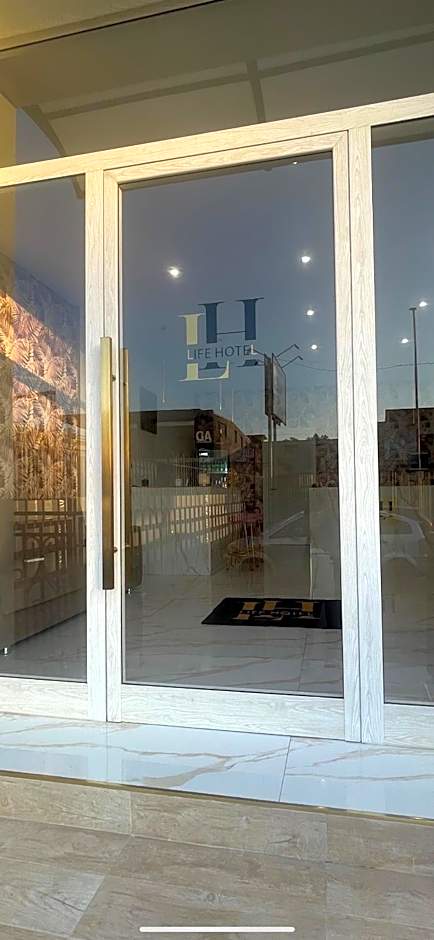 Life Hotel