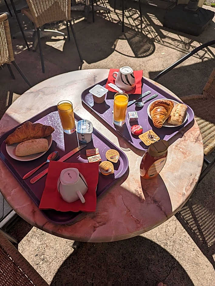 AUBERGE DES PINS