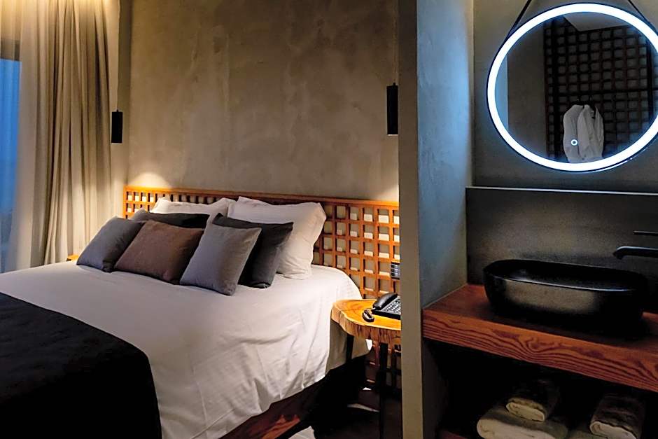 Cavo Zoe Seaside Hotel